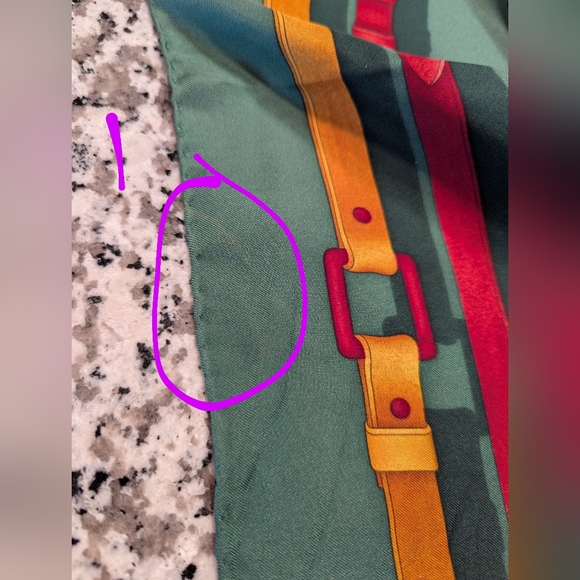 Gucci Horsebit Silk Scarf - 33" square - Picture 8 of 11